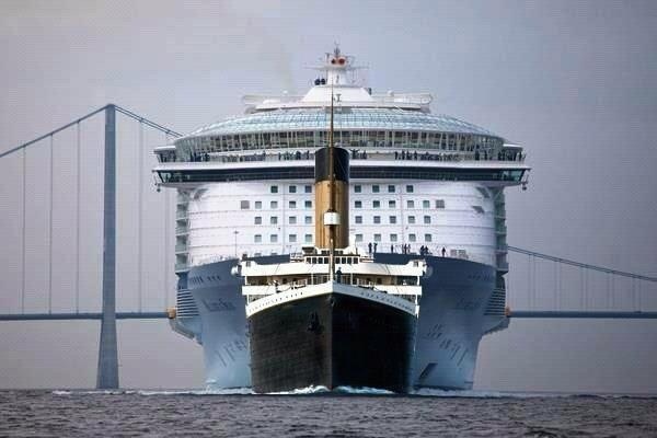 Titanic Vs The Oasis Class Malcolm Oliver S Waterworld